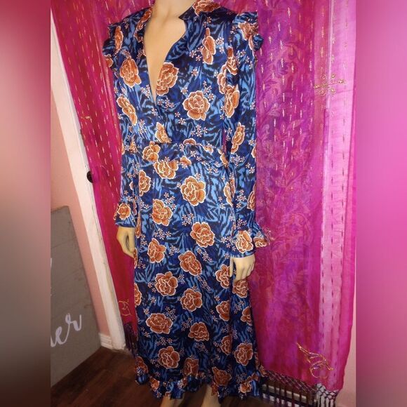 BooHoo full length long sleeve blue floral print dress, size 8, NWT - Picture 1 of 12